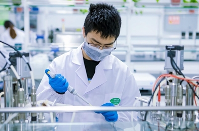北京建成新一代綠色高分子材料智能工廠 首批PHA產(chǎn)品下線